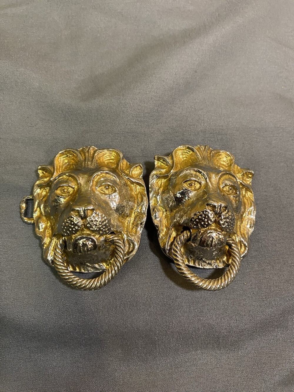 Vtg MIMI DI N 1974 Gold Tone Lions Heads Door Knocker Belt Buckle